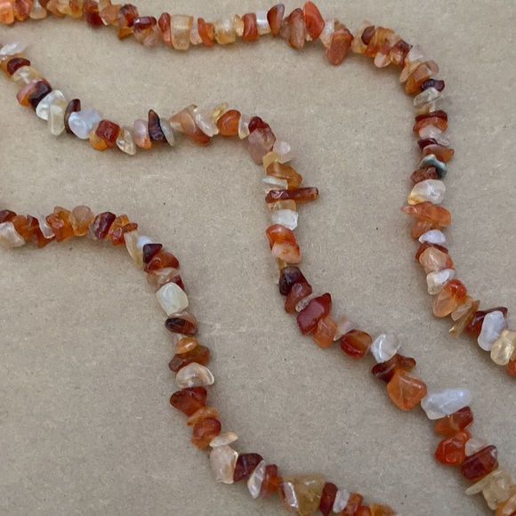 Three (3) Strand Natural Chip Carnelian Agate Polished Stone Necklace - Picture 8 of 9